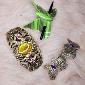 Set of three hair accessories w/jewels & butterfly